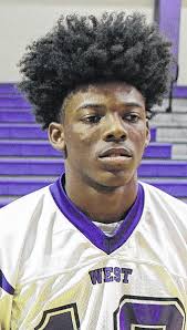 Football: Six Eagles, two Knights