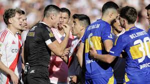 ¡Superclásico al Rojo Vivo! Fecha, Horario y el Árbitro que Enciende la Pasión - Imagen principal del artículo