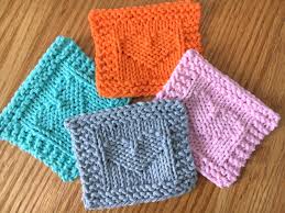 Whenever thanksgiving rolls around, i start getting the itch to cast something on that is quick, fun, and for somebody other than myself (or a design)! 17 Easy Knitting Projects Dabbles Babbles
