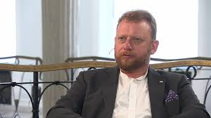 Od listopada 2016 roku pełnił funkcję podsekretarza stanu w ministerstwie nauki i szkolnictwa wyższego. Majatek Lukasza Szumowskiego Ktory Przepisal Na Zone Tlumaczenia Bylego Ministra Zdrowia Tvn24