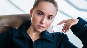 The first born daughter of vocalist and reality star carmen geiss. Shania Tyra Geiss Ihr Leben Seit Der Reality Tv Show Die Geissens Stars