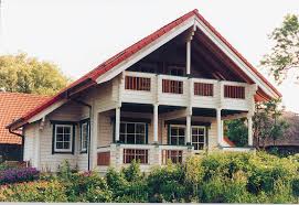 Zwischengeschoss verfügt, welches als weitere raumebene oder aber auch als dachgeschoss. 1 5 Geschossig Archive Nordic Haus Blockhaus Okologisch Folienfrei Atmungsaktiv