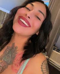 ✨ Bartender Available ✨ 📍 San Antonio 🍹 5 years of bartending experience  ⚡ Fast, friendly & high-energy service 🎶 Nightlife + event promotion  experience ✓ TABC + Food Handler certified 🚗