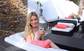 Find us on facebook.om/delmonte or visit us at www.delmonte.com. Del Monte Fruit Cup Snacks 2016 08 01 Prepared Foods