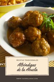 Echa un vistazo a las siguientes ideas ¡y ponte manos a la. Las Mejores Albondigas De La Abuela Receta Tradicional De La Familia Albondigas Receta Receta De Albondigas De Carne Recetas Con Carne Picada