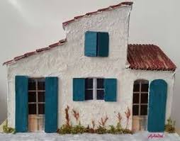 Cartonnage Une Maison Pour La Creche Maison En Carton Maison Maison De Noel