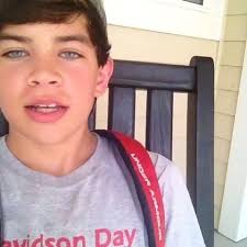 Collection of facts like age, height, timeline as well. How Old Is Hayes In The Yearof 2014 Hayes Grier Benjamin Hayes Grier Magcon