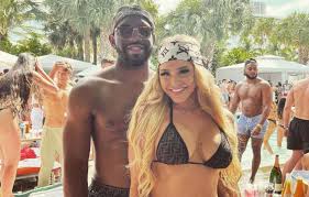 Courtney Tailor Archives | Fleshbot