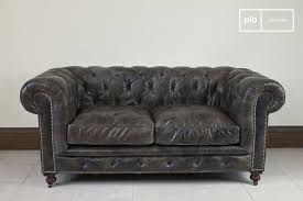 An exquisite set of living room furniture, consisted of 1 sofa and 1 arm chair. Chesterfield Sofa Saint James Hoher Komfort Design Pib