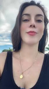 Caroline Bole (@carolinebole)