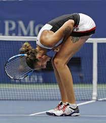 Karolina Pliskova Of The Czech Republic Reacts After A Point Against Angelique Kerber Of Germany During The Wom Tennis Players Female Tennis Players Tennis