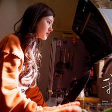 Download dating in the kitchen (2020) episode 1 hardsub indonesia, nonton online dating in the kitchen (2020) episode 1 hardsub indonesia, sub indo, nonton drama korea online, nonton film korea online free download, download dating in the kitchen (2020) episode 1 full episode, lengkap, gratis , 2020,comedy,drama china,romance 10 Potret Manis Zhao Lusi Pemain Drama China Dating In The Kitchen
