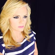 Lcda. Alexandra Acosta...