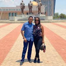 This is after he exposed kenyan musician juliani and machakos governor alfred mutua`s second wife called lilian nganga in a hotel. Ikcx4ybmvwcbjm