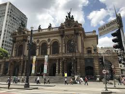 É conhecido como o patrono da engenharia nacional. Theatro Municipal De Sao Paulo 107 Anos De Historias By Lab De Jo 2018 Medium