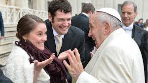 Doch für das oberhaupt der katholischen kirche interessierte sich der knirps nicht so sehr. Papst Wendet Sich Gegen Ausbeutung Junger Menschen Kirche Leben