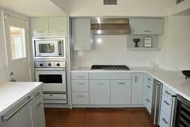 2) tuner is mr 77. St Charles Steel Kitchen Cabinets Are Restored To Frank Sinatra S Palm Springs Home Twin Palms