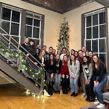 Happy Holidays from our intern class, courtesy of @racari_ hostess with the  mostest! 🎄🎁✨ #sluim #holiday #christmas #internalmedicine #festive