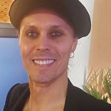 Lorraine Grenier's Instagram, Twitter & Facebook