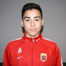 Sebastian tounekti is a tunisian footballer who plays as a winger for bodø/glimt since 2020. Sebastian Tounekti Hudl