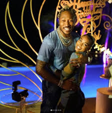 Wynton's idol, broderick stephen 'steve' harvey was born on 17 january 1957, in west virginia state, usa. Steve Harvey S Stepdaughter Lori Sparks Pregnancy Rumors After Fans Spot A Sonogram Picture On Her Instagram