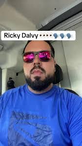 Axel Caraballo's Instagram, Twitter & Facebook