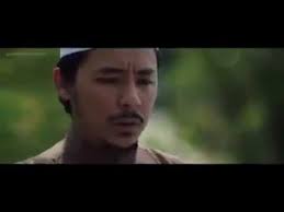 Later on, he agrees to treat a depressed woman named maria but strange and unsettling things start to happen. Download Munafik Full Movie 2016 3gp Mp4 Codedwap