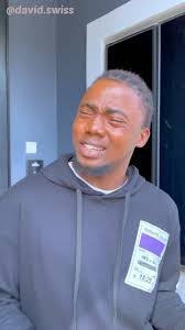 When a girl finds you attractive 🌚 w/ @peck_kiss , 🎶: @ckay_yo , Y’all do  well to tag @ckay_yo , 🎥: @bolanins , Vc: @mufasatundeednut @donjazzy