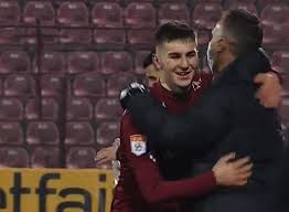 Afla cele mai recente informatii din fotbal, tenis. BÄƒtrani BÄƒtrani Dar Facem Copii Mari Cfr Cluj Astra 1 1 Tribunacfrblog