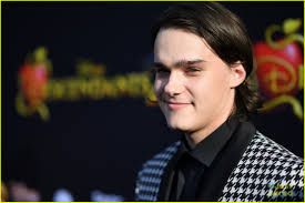 Cameron Boyce, Booboo Stewart, & Mitchell Hope Suit Up for 'D2' Premiere!:  Photo 1098896