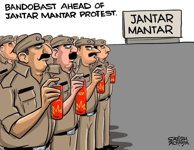 Security ahead of CJP's Jantar Mantar protest. #CockroachJanataParty