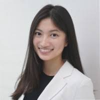 Sarah Rumsey's Instagram, Twitter & Facebook