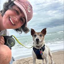 accepted a very last minute dog walk to help someone who was stuck at work  and stressed. i drove downtown and walked her dog for 30 minutes. she told  me she would