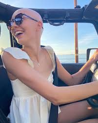 hi!! my name is lily zeller & im from excelsior minnesota. i am not fully  commited to baylor yet, but im 100% considering it as it is in my top 2  choices