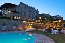 Camere E Suite In Una Location Esclusiva Amalfi Coast Hotels Amalfi Coast Hotel Pool