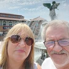 Knee Replacement Recovery and Support Experience