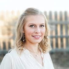 Tracy Kopp's Instagram, Twitter & Facebook