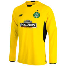 The celtic football club, im deutschen bekannt als celtic glasgow, trägt den offiziellen selbstverständlich findest du nächstes jahr dann auch das aktuelle celtic glasgow trikot 2021. Celtic Glasgow Home Fussball Torwart Trikot 2015 16 New Balance Sportingplus Passion For Sport