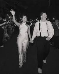 The most perfect and intimate Big Sur wedding is up