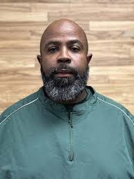 Derrick Swint's Instagram, Twitter & Facebook