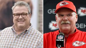Sandy patterson (jason bateman) gets a nice call confirming his name and other identifying information. Eric Stonestreet Of Abc S Modern Family Stars As Kansas City Chiefs Coach S Brother In Spoof Video 6abc Philadelphia