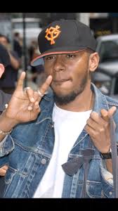 El Richard Moringlane, who produces as Mono En Stereo, has a list of rap  clients that includes De La Soul, Action Bronson, and Mos Def.