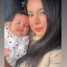 Nancy Deras's Instagram, Twitter & Facebook