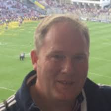 Ryan Desmond's Instagram, Twitter & Facebook