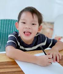 Hai thiên thần nhà Lý Hải