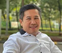 Ferdinand Dumais Ditetapkan Jadi Anggota DPRD Manado