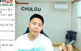 외질혜 한테 아무 이유 없이 고소 당한 신태일 억울 해서 외질혜 한테 한마디. R8bk Tkvhpqium