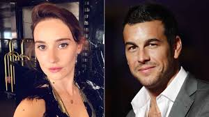 Arabika es la historia de una mujer muy deseada por un prэncipe сrabe que hace todo lo posible por poseerla. Mario Casas De Nuevo Enamorado Asi Es Deborah La Actriz Belga Que Lo Ha Conquistado