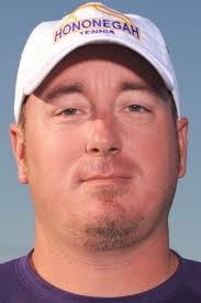 Boylan switches tennis management