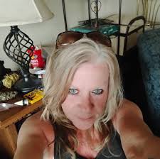 Why do I still hurt after escaping a toxic narcissistic relationship?